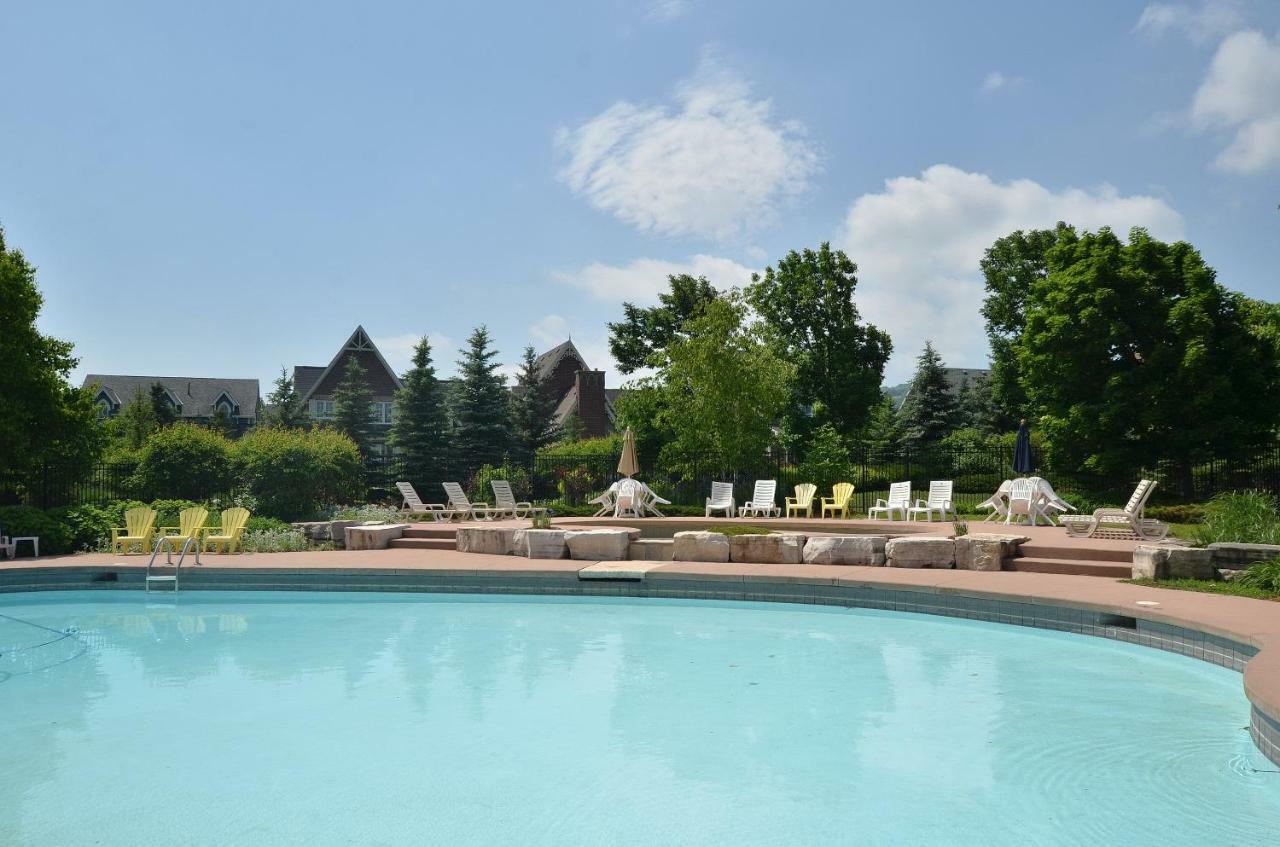 New Blue Mountain Village Snowbridge Executive Townhome Sleeps 10 With Outdoor Pool And Shuttle Nottawa ภายนอก รูปภาพ